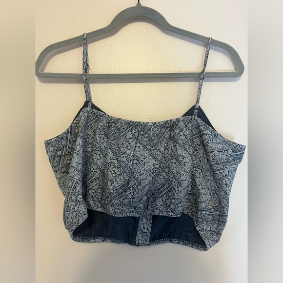 American Eagle Crop top - Picture 2 of 3